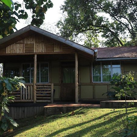 Nkuringo Bwindi Gorilla Lodge Exteriör bild