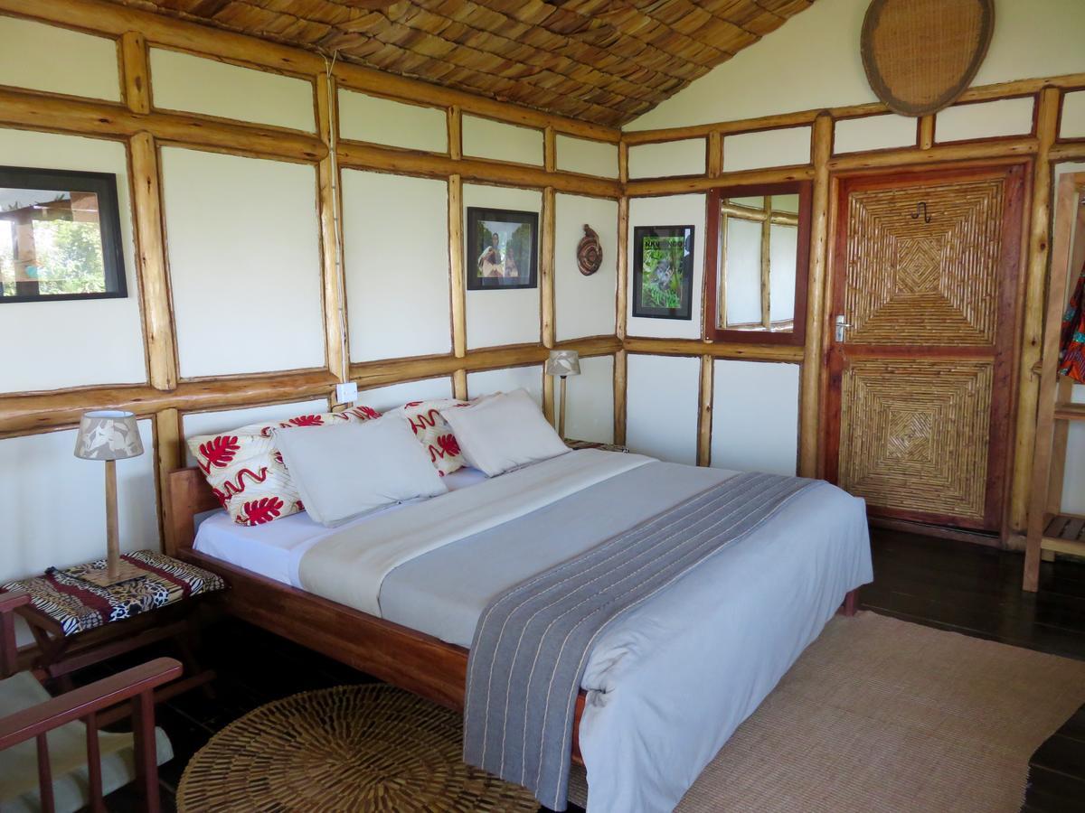 Nkuringo Bwindi Gorilla Lodge Exteriör bild